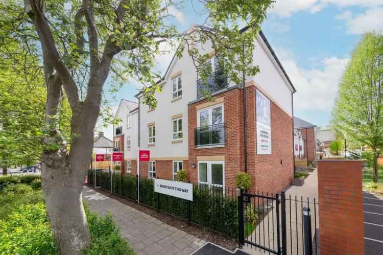 2 Bedroom Apartment for Sale Gosforth Tyne and Wear NE3