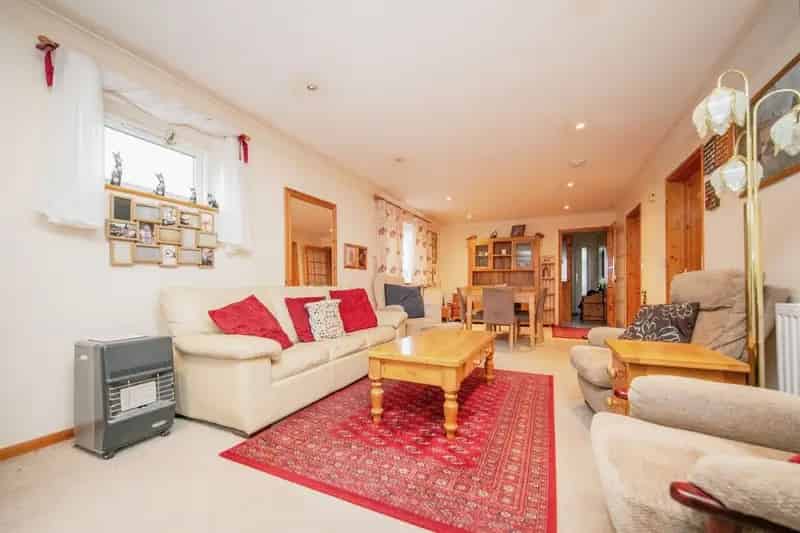 3 Bed House Sudbury Town Centre Family Home