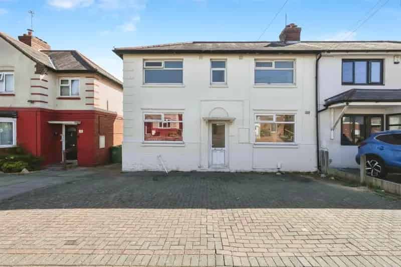 3 Bedroom Semi-Detached House For First Time Buyers