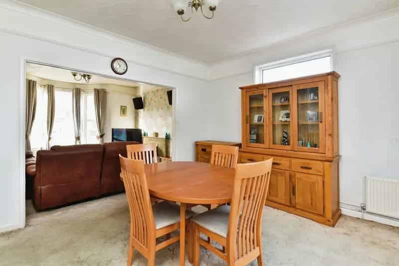 4-Bed Semi-Detached Home with Salon and Ample Parking