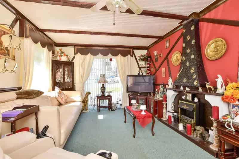 3 Bedroom Semi Detached Bungalow for Sale