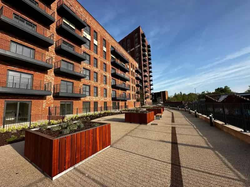 2 Bedroom Apartment to Rent