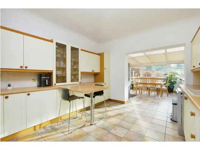 5 Bedroom Detached Bungalow for Sale Near Hamilton