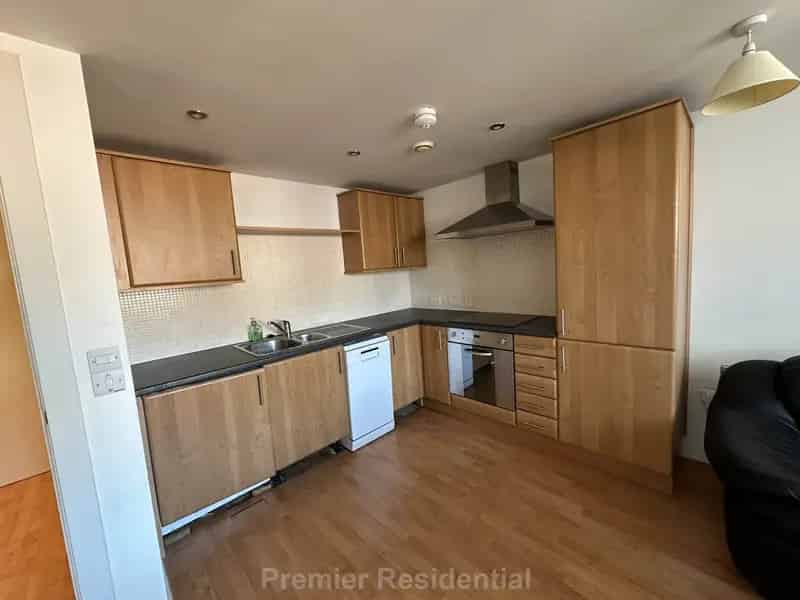 2 Bedroom Furnished Apartment Liverpool City Centre