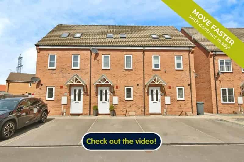 3 Bedroom Terraced House for Sale