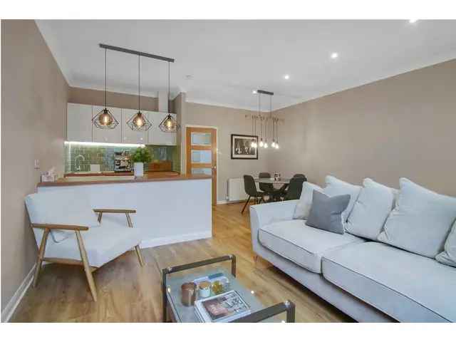 1 Bedroom Flat for Sale in Merchant City Glasgow