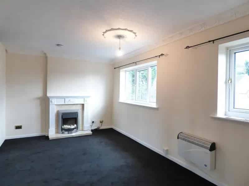 1 Bedroom Flat to Let - Close to Amenities