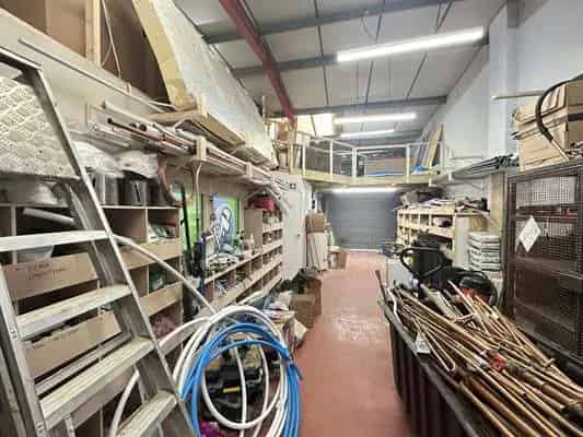 Industrial Warehouse Unit For Sale