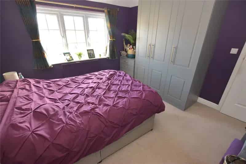 3 Bed Semi-Detached House with Modern Kitchen and EV Charging