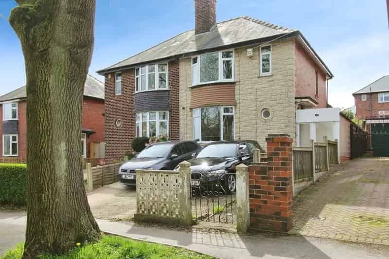 3 Bedroom Semi Detached House for Rent Sheffield S8