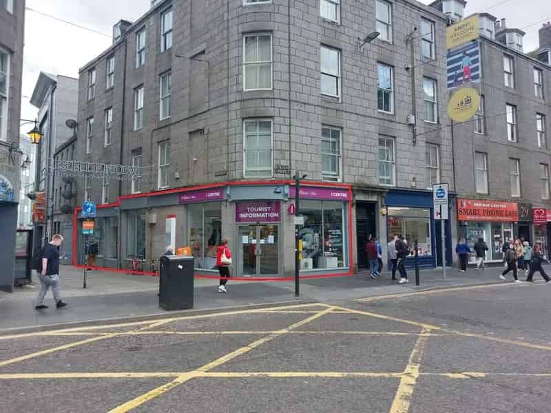 Retail Unit with Basement Storage Union Street Shiprow
