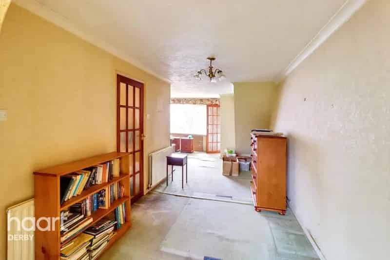 3 Bedroom Detached House For Sale in Alvaston