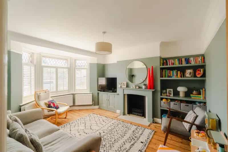 3 Bedroom Semi-Detached House for Sale in Bishopsworth