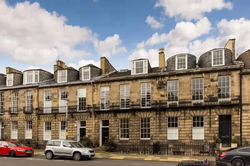2 Bedroom Flat to Rent near City Centre