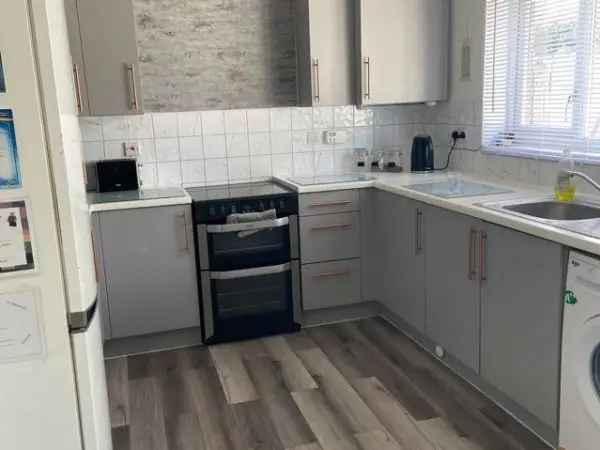 House For Rent in Salisbury, England