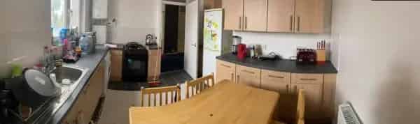 Central London Flat near Hospital and Schools