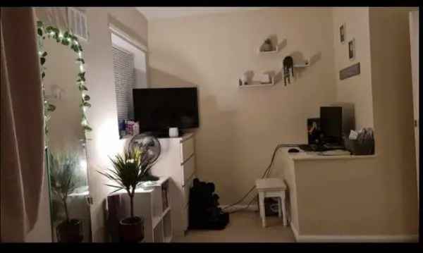 House For Rent in Hertsmere, England