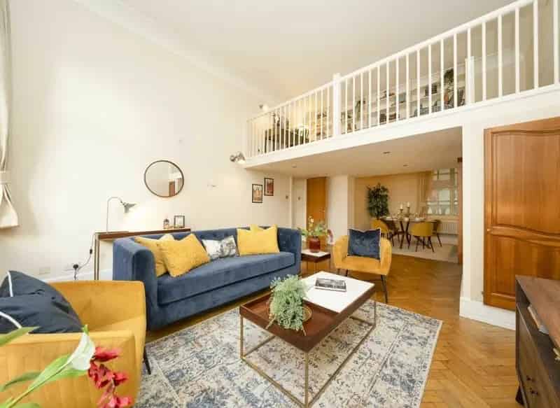 2-Bed Flat in Historic Thames Water Building Clerkenwell