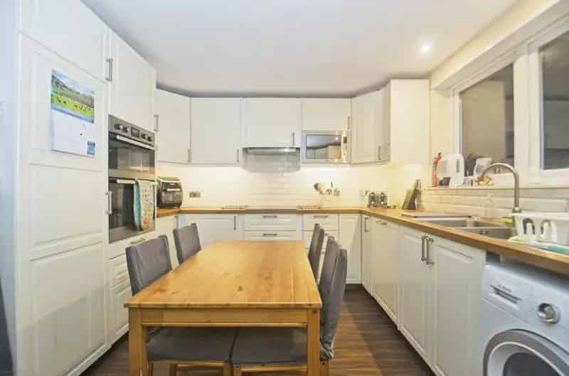 5 Bedroom Detached House Ogmore Vale