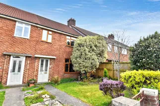 3 Bed House for Sale in Henleaze BS9 Near Great Schools