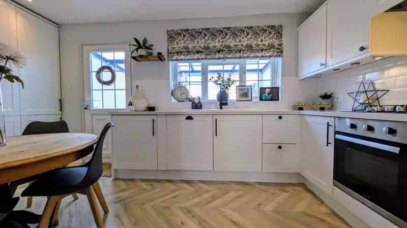 3 Bedroom Mid Terrace House for Sale Middle Littleton Worcestershire