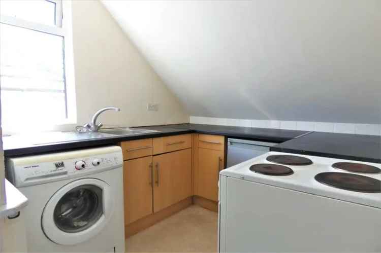 1 Bedroom Flat for Sale Folkestone Kent CT19 Near Station