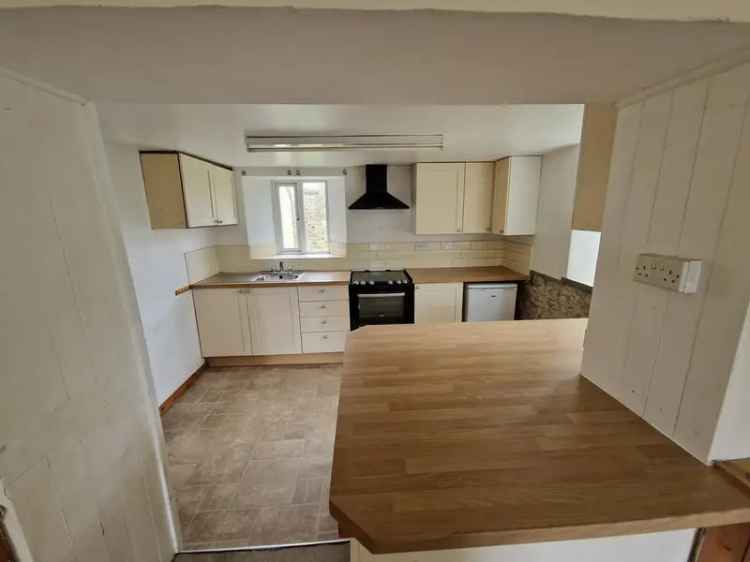 4 Bedroom Detached House For Rent