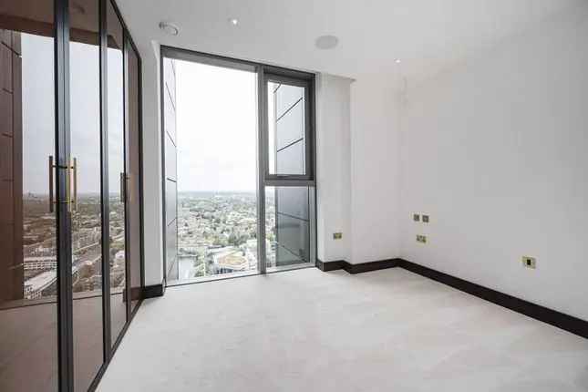 Flat for sale in City Road, Angel, London EC1V