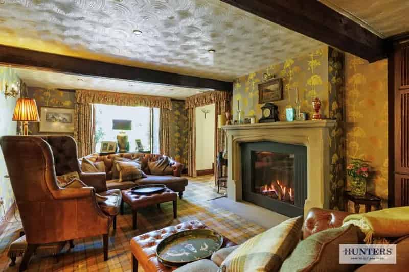 5 Bedroom Farmhouse 6500 sq ft 5 Acres Planning Passed for 3 Dwellings