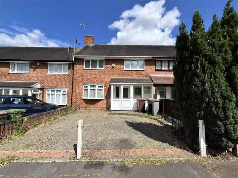 3 Bedroom Terraced House for Sale - Needs Modernisation