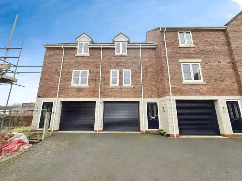 2 Bedroom End Terrace House for Rent Congleton CW12
