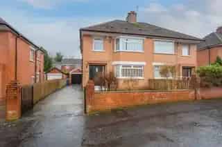 Modern Extended 3 Bed Semi-Detached Home with Garage