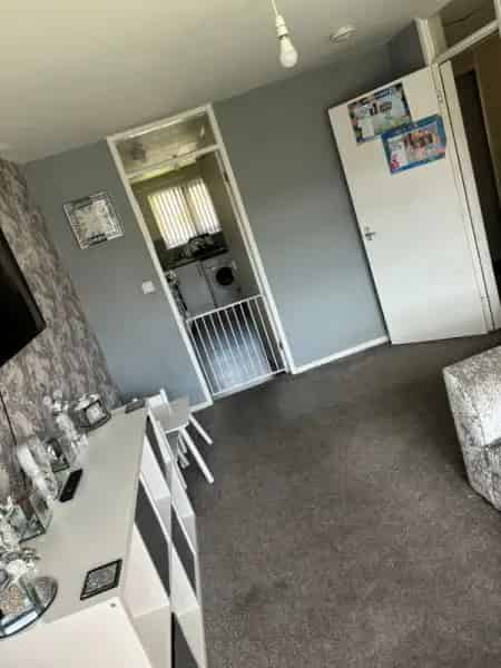 2 Bed Flat Swap for 3 Bed