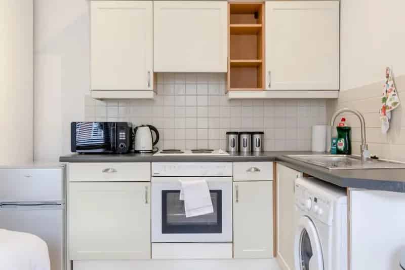 Studio Flat for Sale in London Charleville Road 247 SQ FT