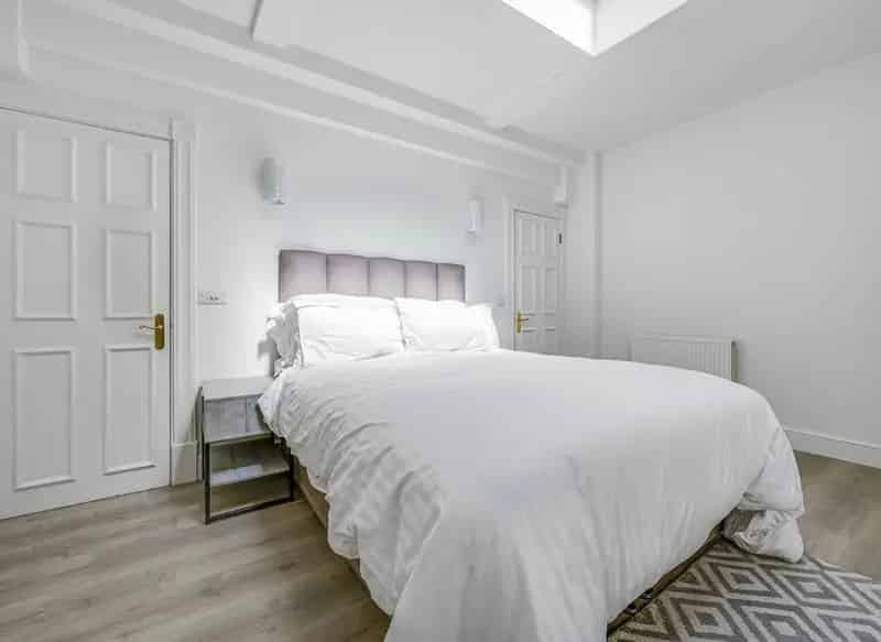 Flat For Sale , Castellain Road, London, England