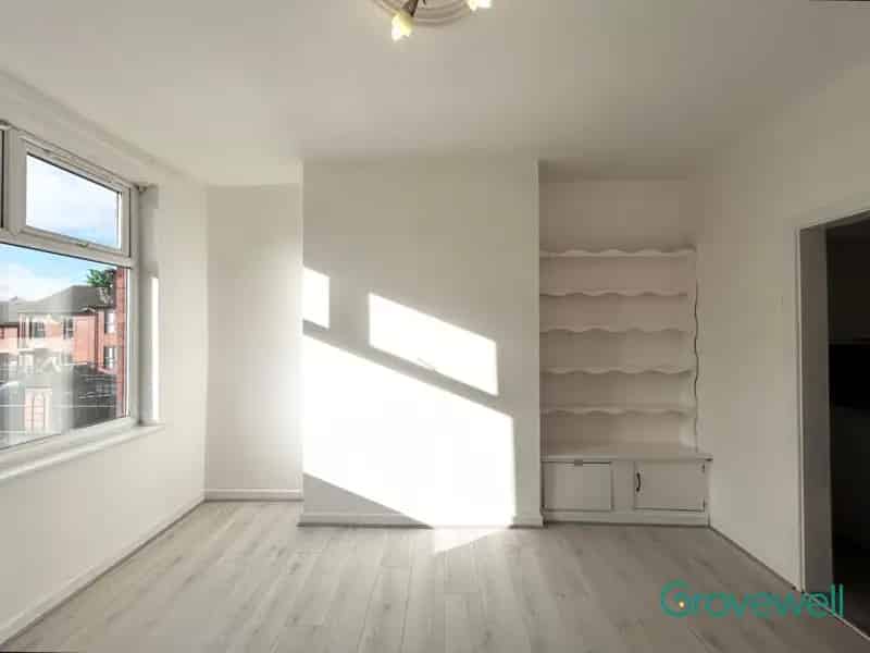 2 Bedroom Terraced House Tonge Bolton