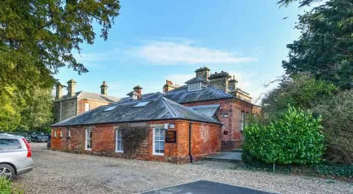 Grade II Listed Office Space near M1 J24