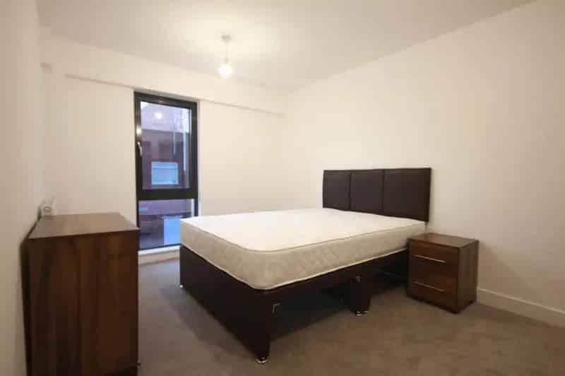 2 Bedroom Flat To Rent Available May 13 2025
