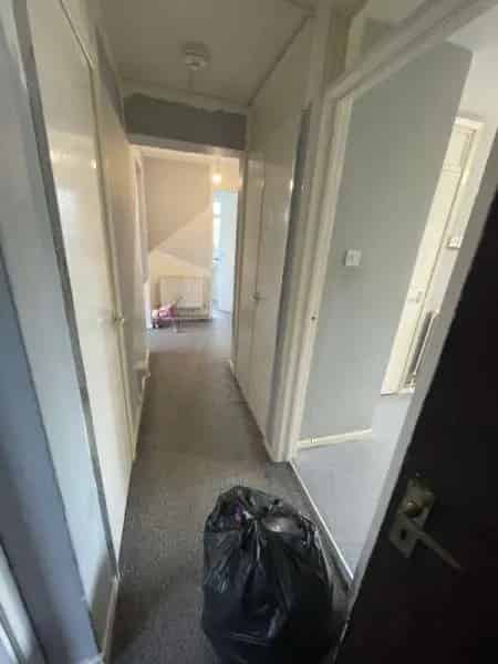 2 Bed Ground Floor Flat Near Cannock Town Centre