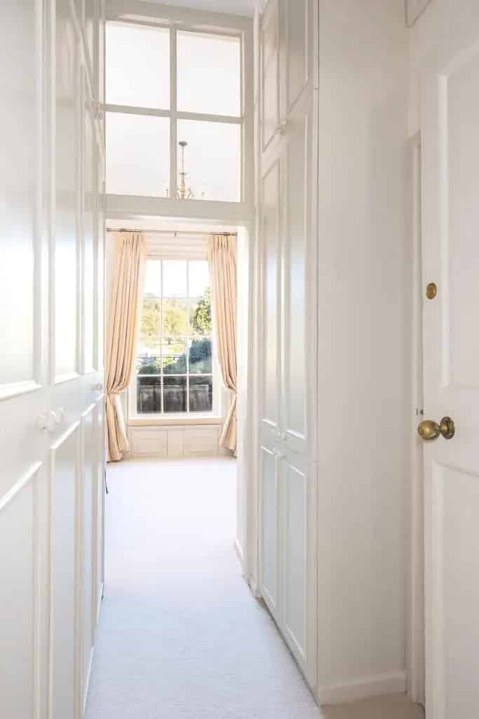Bath Royal Crescent Furnished Studio Apartment to Rent