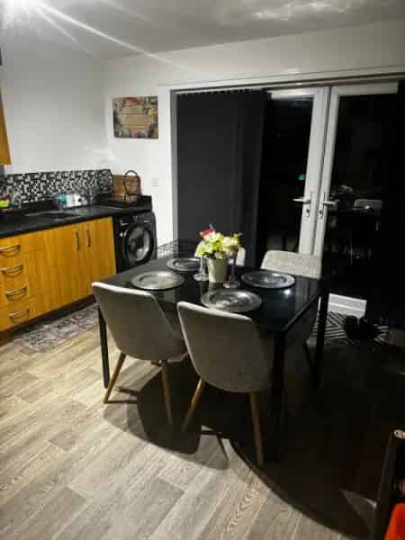 3 Bed New Build Mid Terrace House