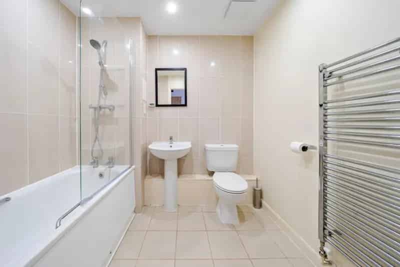Flat For Sale , London, England