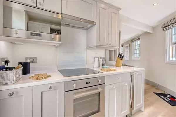 Unique 3-Bedroom Home in Southwold with Cinema Room and Parking