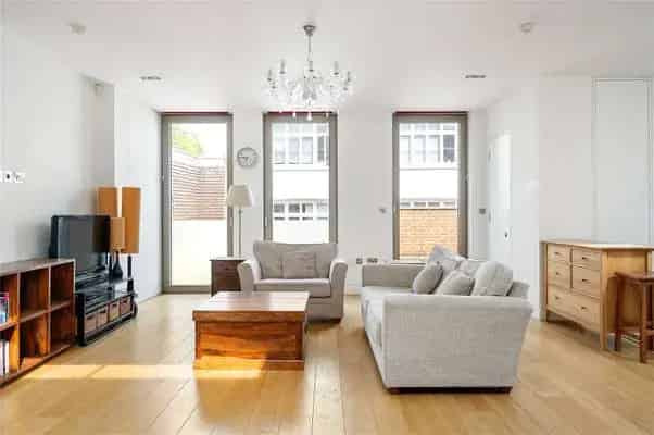 3 Bedroom Duplex Apartment Warwick Court London