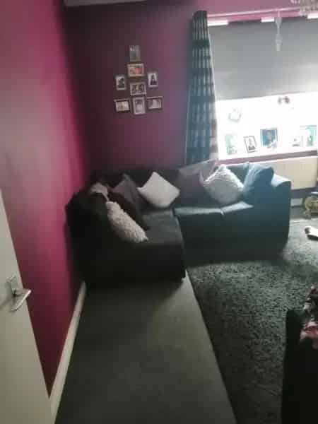 3 Bed Flat Near London Bridge Station - Newly Decorated