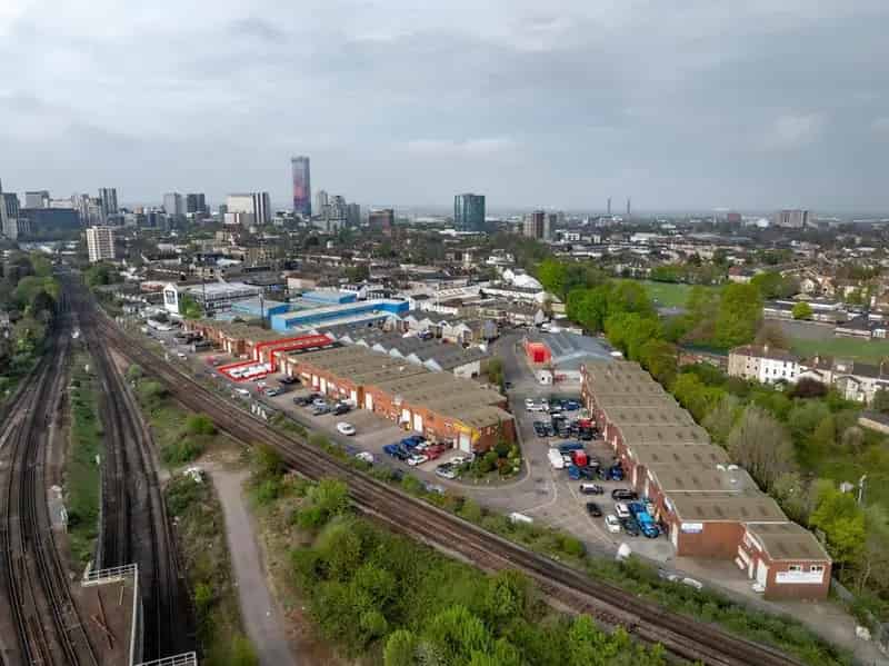 Mid Terrace Industrial Unit 7 Parking Spaces
