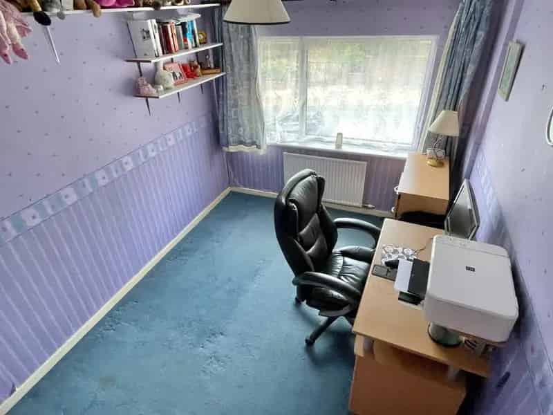3 Bedroom Detached House to Rent