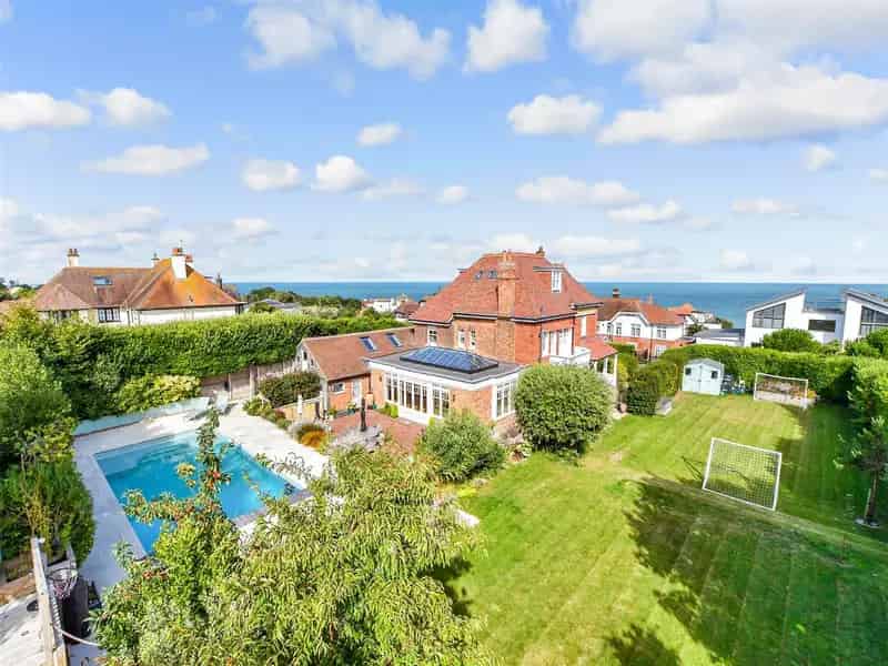 Detached House for sale with 5 bedrooms, Fordyce, North Foreland Avenue