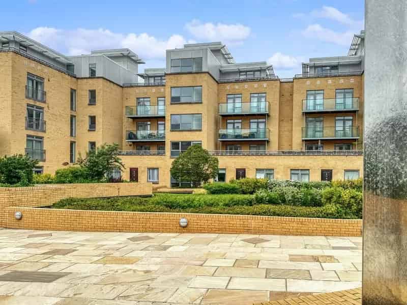 2 Bedroom Apartment for Sale