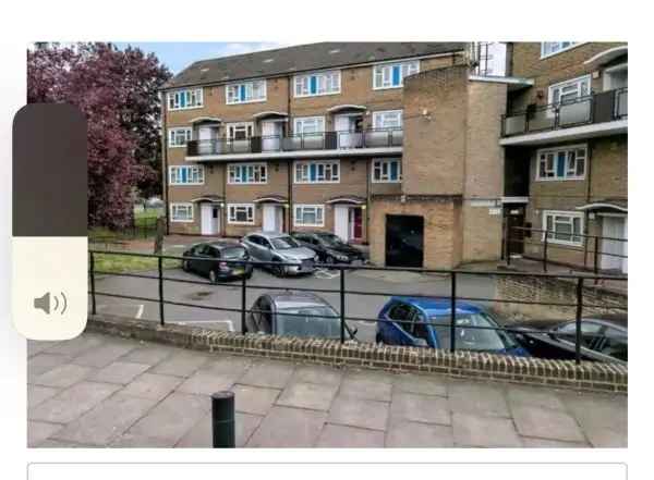 2 Bed End Terrace House Near Train Station and Parks